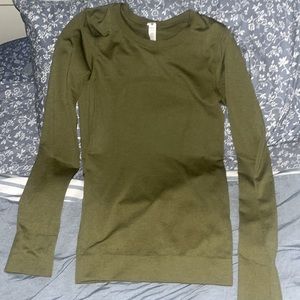 Swiftly Tech long sleeve size 0